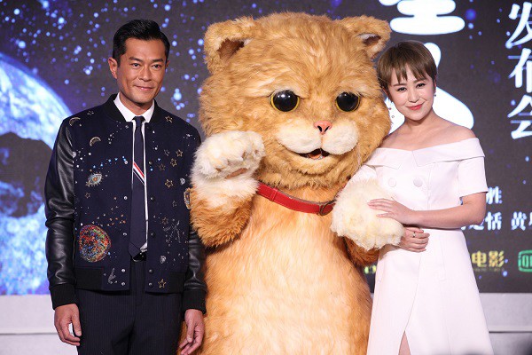 Cổ Thiên Lạc: Đại nam thần của làng giải trí Hồng Kông hay ông hoàng phim rác?